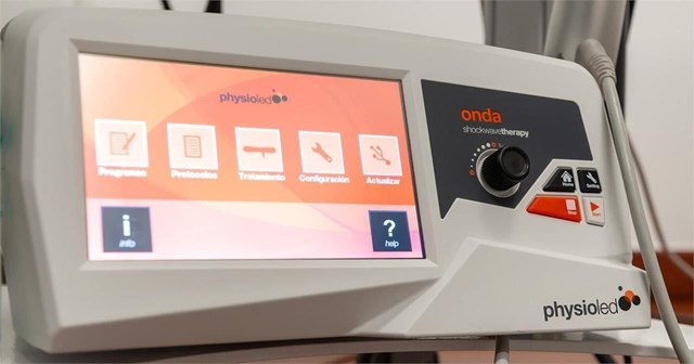 Piel uniforme y renovada: elimina manchas y cicatrices con láser IPL en Vigo - Imagen 1